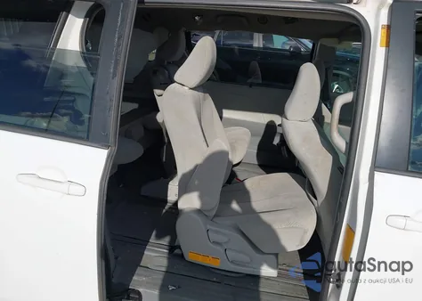 2013 Toyota Sienna Le V6 8 Passenger from USA, damaged, VIN 5TDKK3DC4DS309675